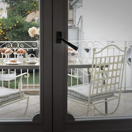 Ruins De Charme Bed & Breakfast