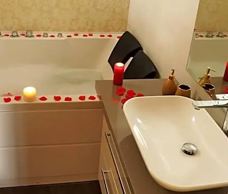 Bed & Breakfast Ruins De Charme 4*
